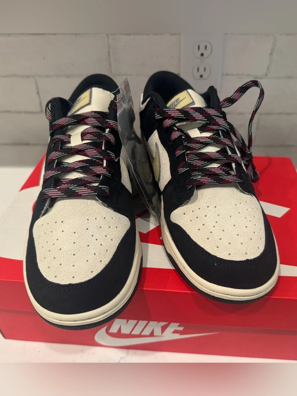 Nike Dunk Low LX Black Team Gold Coconut Milk Mens 10.5 Womens 12 DV3054-001